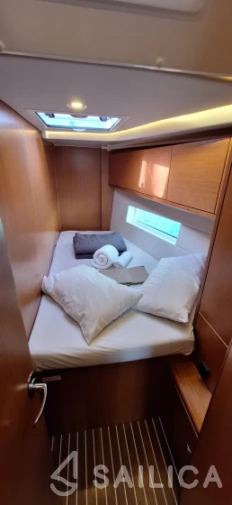 Bavaria C45 - Yacht Charter Sailica