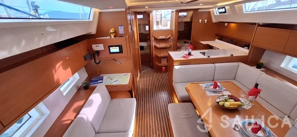 Bavaria C45 - Yacht Charter Sailica