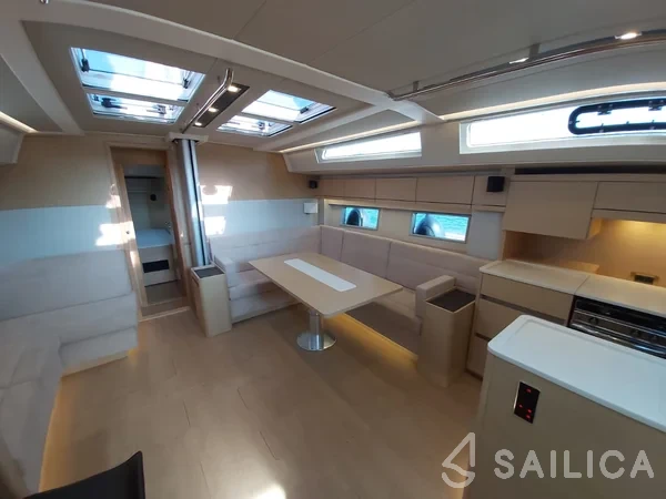 Hanse 548 - Yacht Charter Sailica