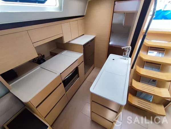 Hanse 548 - Yacht Charter Sailica
