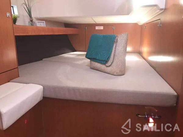 Bavaria 46 Cruiser - Yacht Charter Sailica