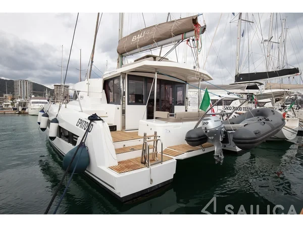 Bali 4.2 - Yacht Charter Sailica