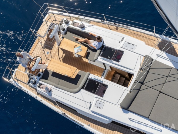 Hanse 508 - Yacht Charter Sailica