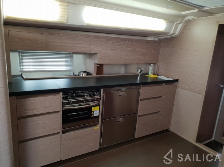 Hanse 508 - Yacht Charter Sailica