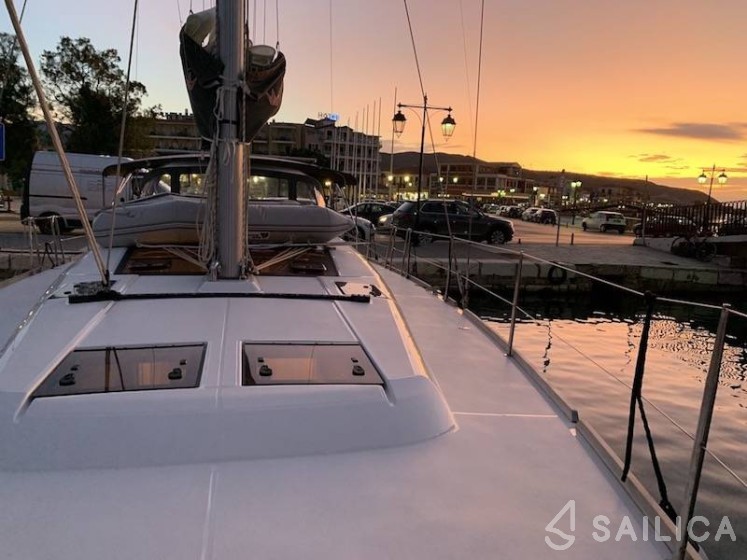 Dufour 460 GL - Yacht Charter Sailica