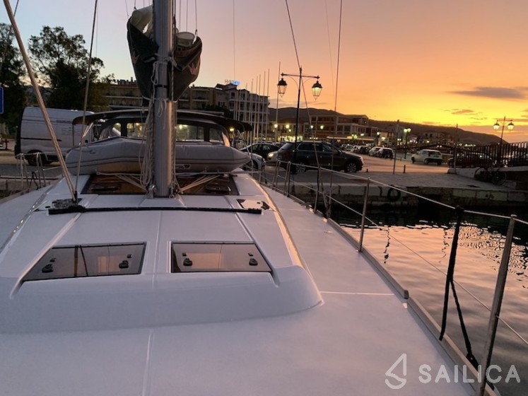Dufour 460 GL - Yacht Charter Sailica