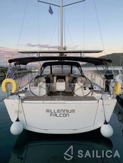 Dufour 460 GL - Yacht Charter Sailica