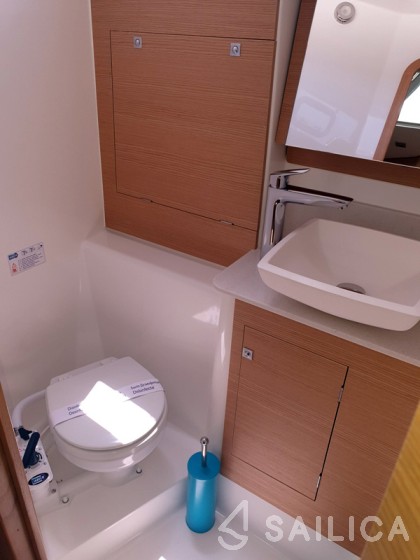 Dufour 460 GL - Yacht Charter Sailica
