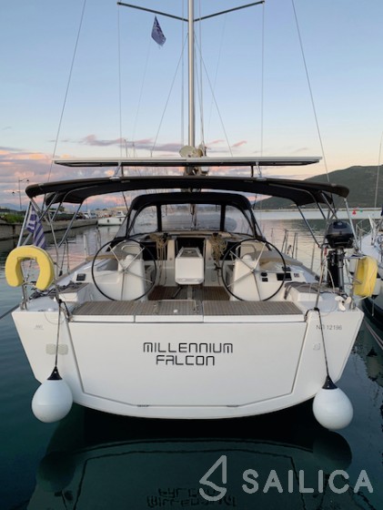 Dufour 460 GL - Yacht Charter Sailica