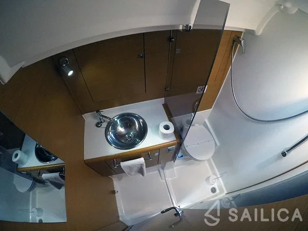 Sun Odyssey 449 - Yacht Charter Sailica