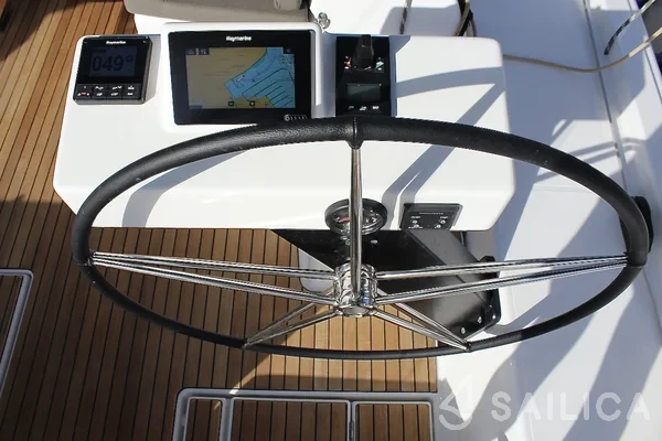 Dufour 530 - Yacht Charter Sailica