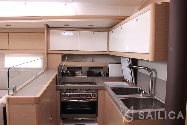 Dufour 530 - Yacht Charter Sailica