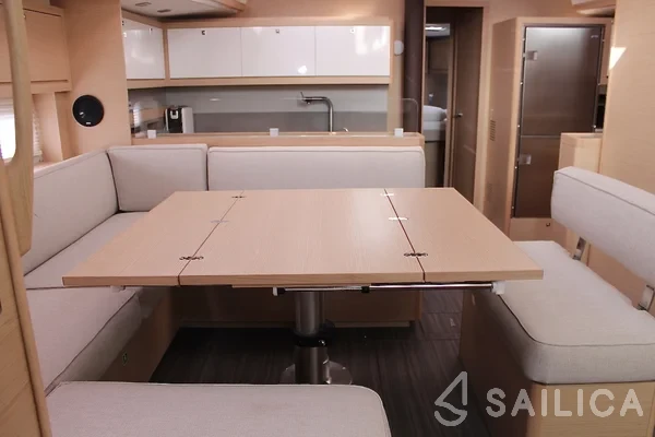 Dufour 530 - Yacht Charter Sailica
