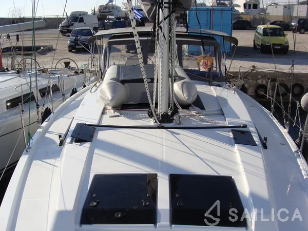 Hanse 455 - Yacht Charter Sailica