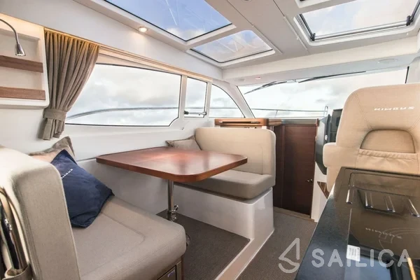 Nimbus 305 Coupe - Yacht Charter Sailica