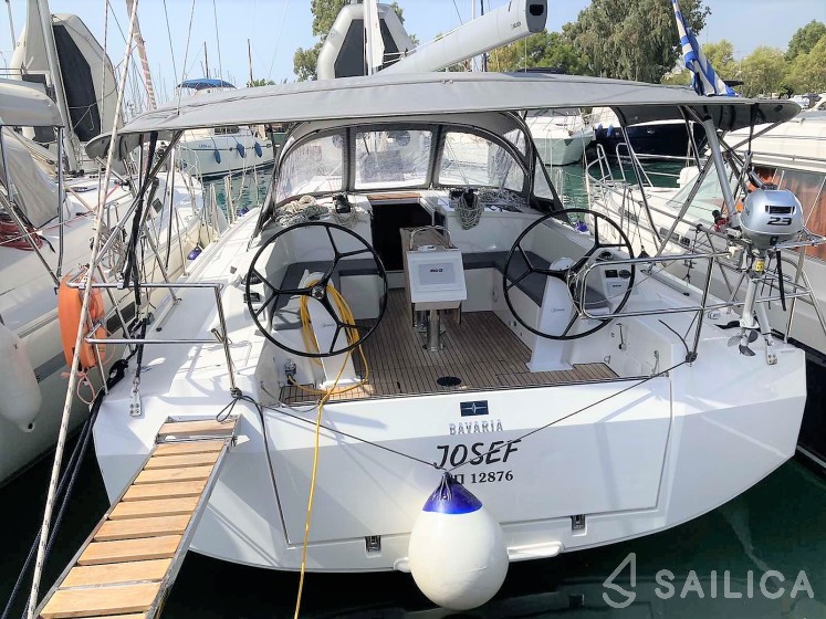 Bavaria C42 - Yacht Charter Sailica