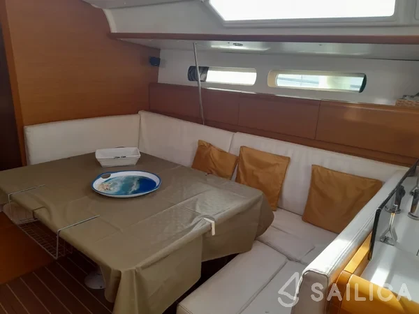 Sun Odyssey 439 - Yacht Charter Sailica