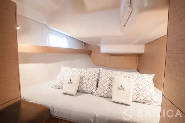 Elan 45 Impression - Yacht Charter Sailica