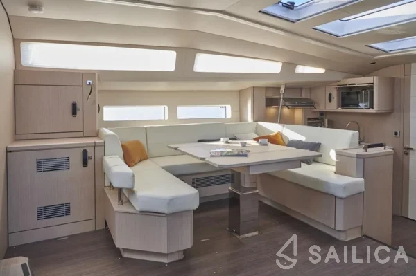 Jeanneau 60 - Yacht Charter Sailica