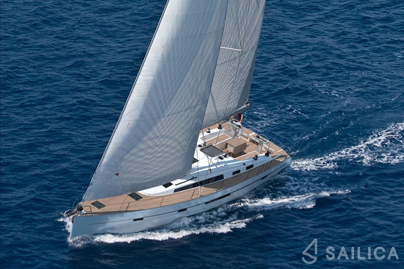 Bavaria Cruiser 56 - 5 + 1 cab. - Yacht Charter Sailica