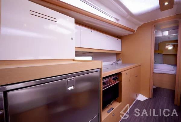 Dufour 390 - Yacht Charter Sailica