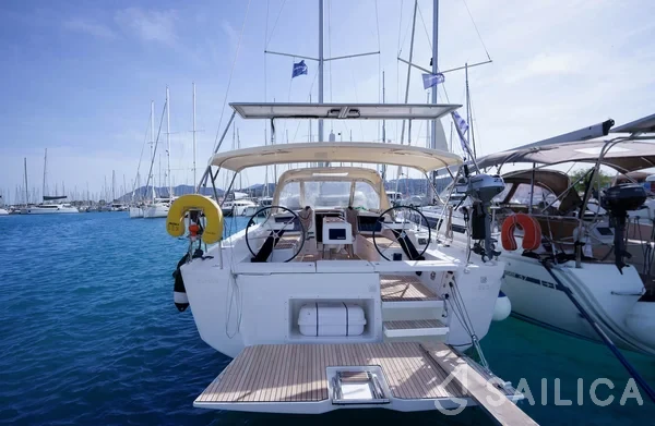 Dufour 390 - Yacht Charter Sailica