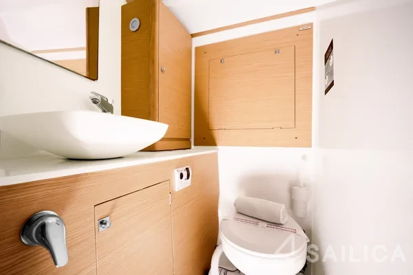 Dufour 390 - Yacht Charter Sailica