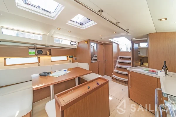 Oceanis 46.1 - Yacht Charter Sailica
