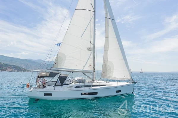 Oceanis 46.1 - Yacht Charter Sailica