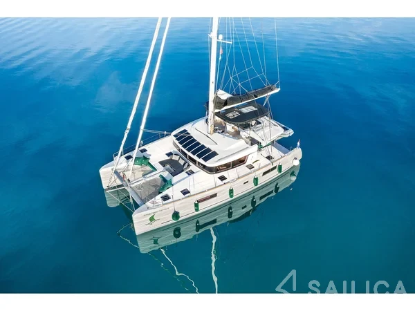 Lagoon 52F - Yacht Charter Sailica
