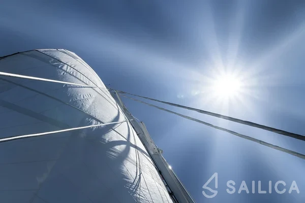 Lagoon 52F - Yacht Charter Sailica