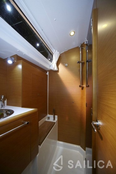 Sun Odyssey 439 - Yacht Charter Sailica