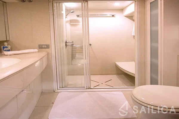 Maiora 24 - Yacht Charter Sailica