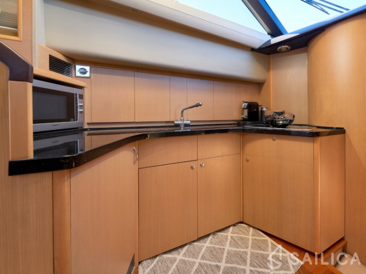 Princess 42 - Yacht Charter Sailica