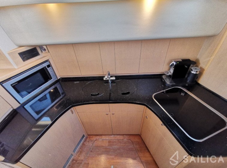 Princess 42 - Yacht Charter Sailica