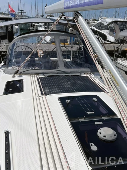 Bavaria 41 Cruiser - Yacht Charter Sailica