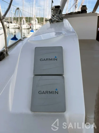 Bavaria 41 Cruiser - Yacht Charter Sailica