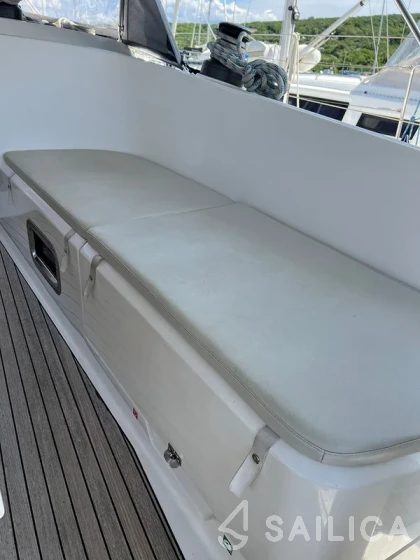 Bavaria 41 Cruiser - Yacht Charter Sailica