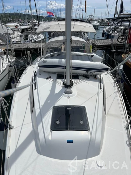 Bavaria 33 Cruiser - Yacht Charter Sailica