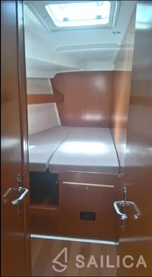 Cyclades 50.4 - Yacht Charter Sailica