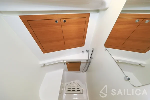 Elan Impression 45.1 - Yacht Charter Sailica