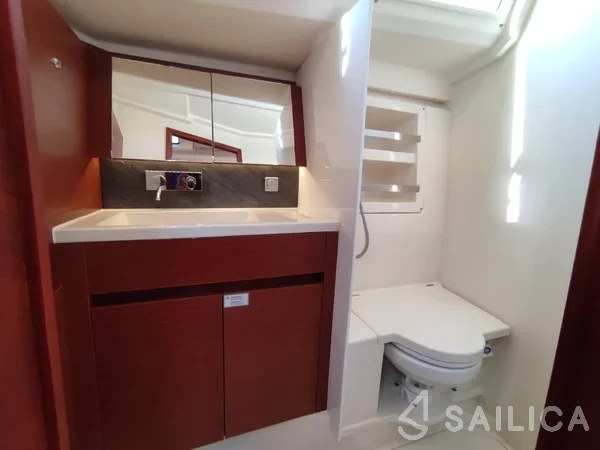 Hanse 418 - Yacht Charter Sailica