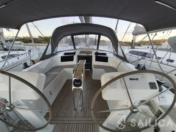 Hanse 458 - Yacht Charter Sailica