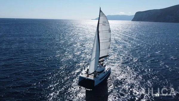 Bali 4.6 - Yacht Charter Sailica