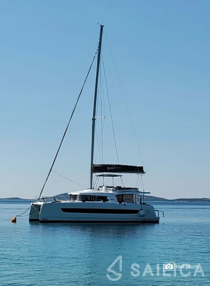 Bali 4.6 - Yacht Charter Sailica