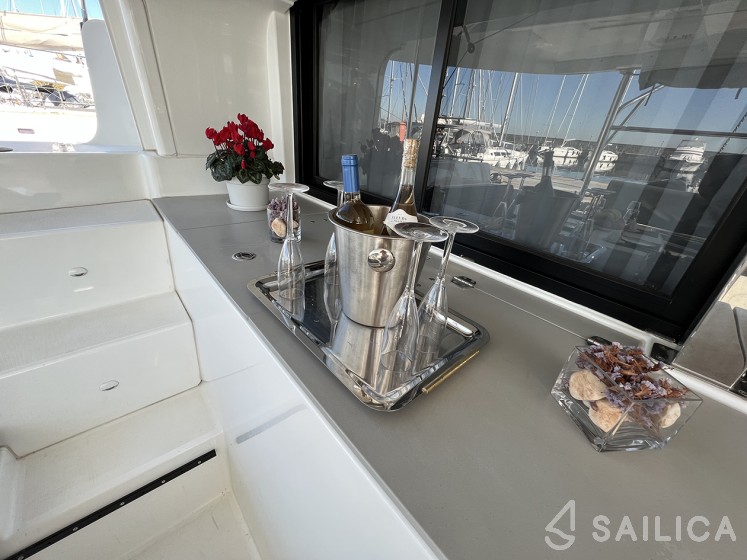 Lagoon 46  - Yacht Charter Sailica