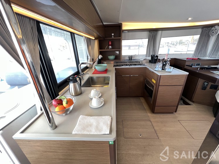 Lagoon 46  - Yacht Charter Sailica