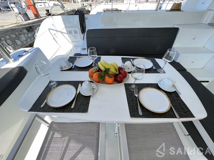 Lagoon 46  - Yacht Charter Sailica