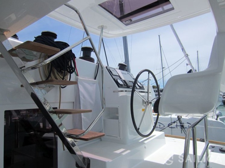 Lagoon 450 - Yacht Charter Sailica