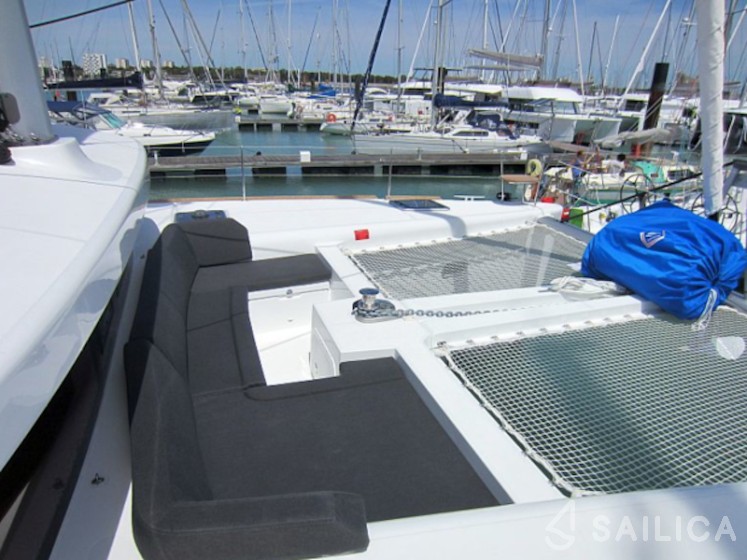 Lagoon 450 - Yacht Charter Sailica